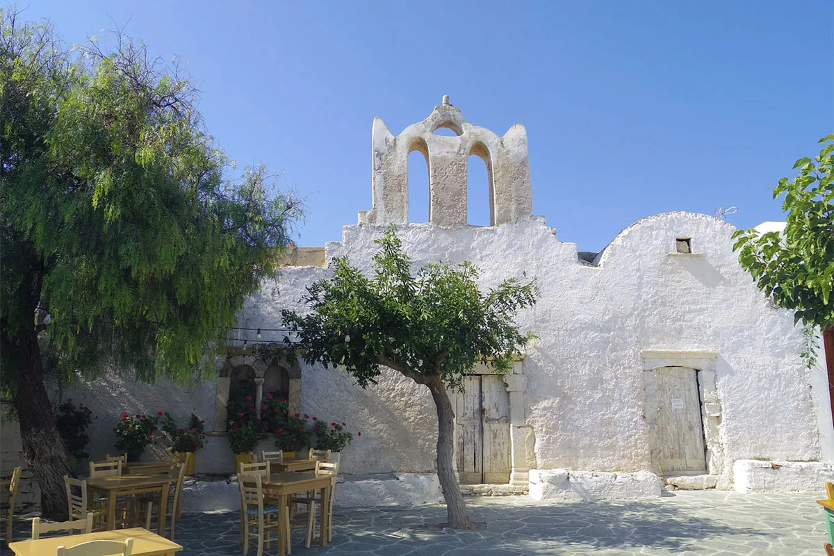 CONDE NAST TRAVELLER: FOLEGANDROS