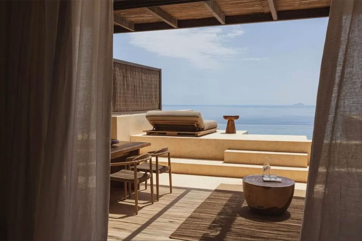 FORBES: GUNDARI RESORT OPENS ON THE UNSPOILED ISLAND OF FOLEGANDROS