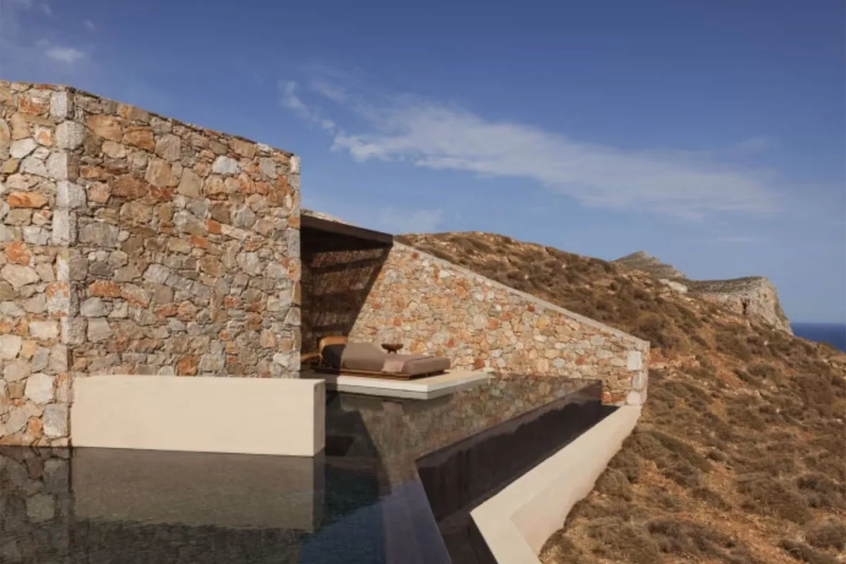 FINANCIAL TIMES: SLEEPY, SUBLIMELY UNSPOILT FOLEGANDROS GETS A DRAMATIC NEW PLACE TO STAY